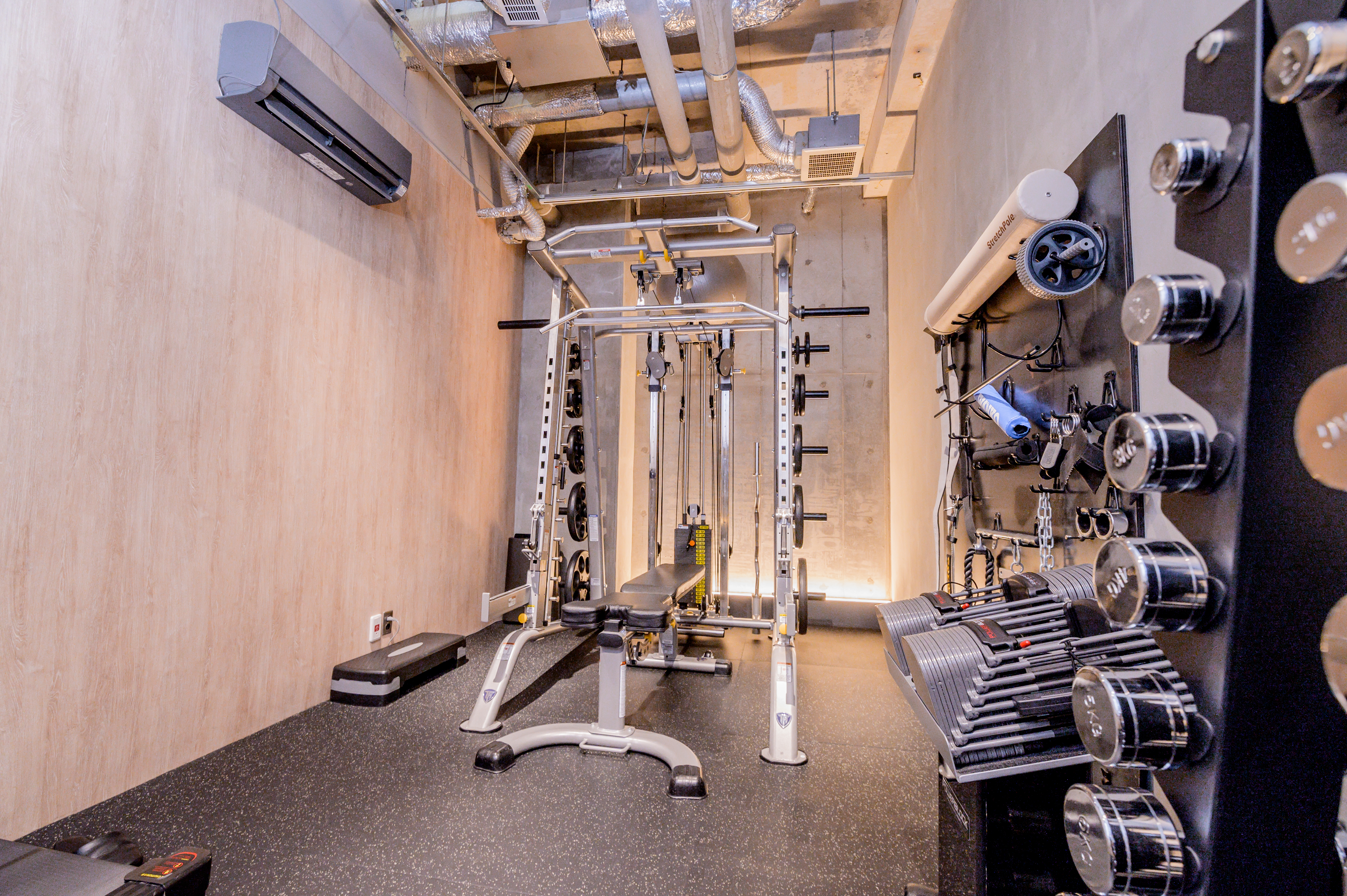 レガロホテル岡山店トレーニングルーム2